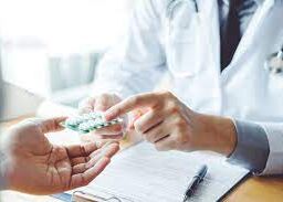 Pharmacist providing medication guidance to a patient - Illustrating the importance of clear communication in understanding prescribed treatments