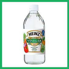 a bottle of white vinegar