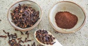 whole and ground Cloves